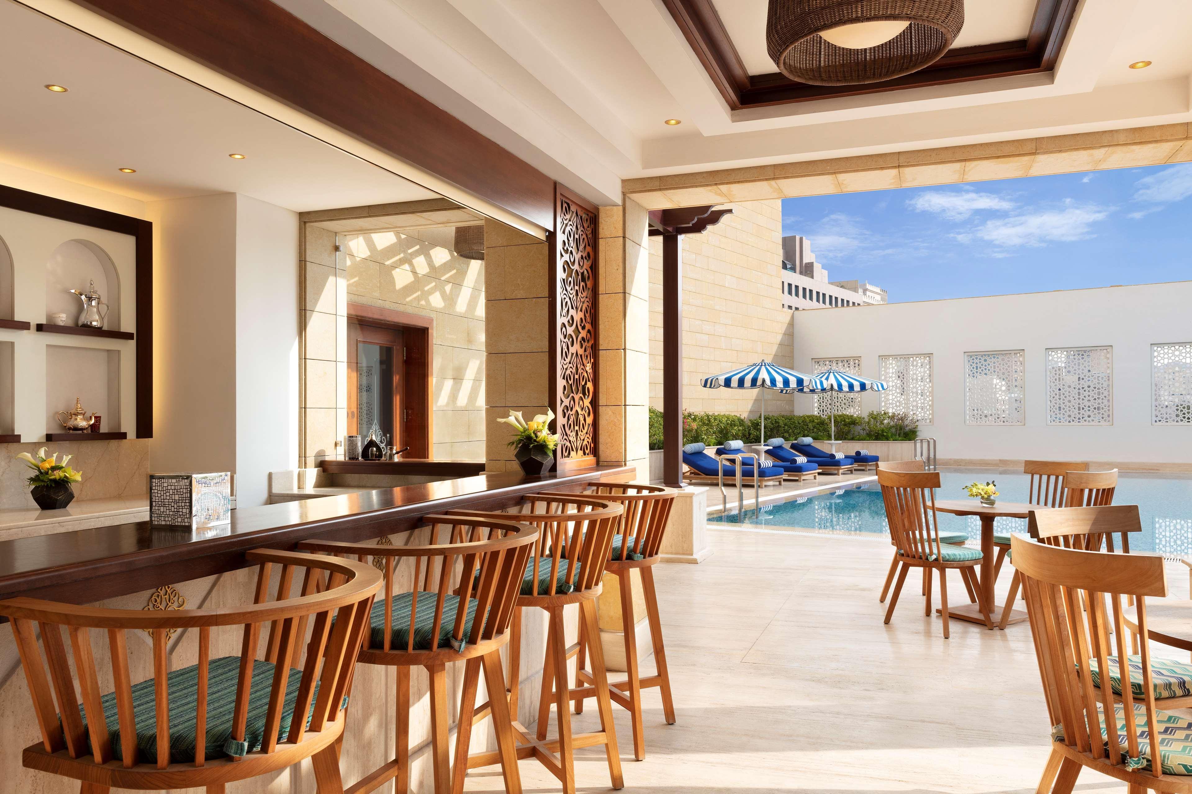 Al Najada Doha Hotel By Tivoli Exterior photo The Pool Bar