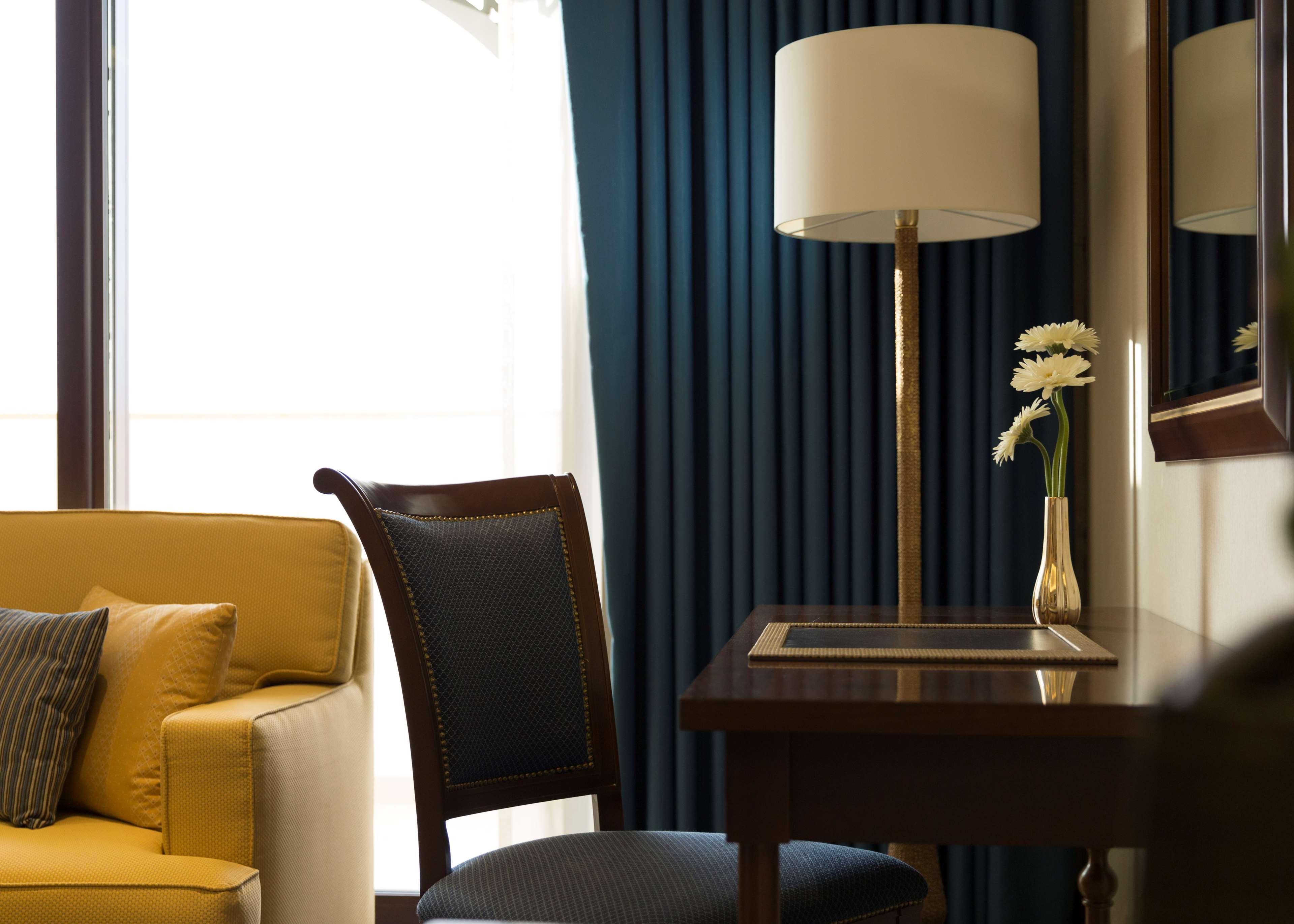 Al Najada Doha Hotel By Tivoli Exterior photo A room at the hotel